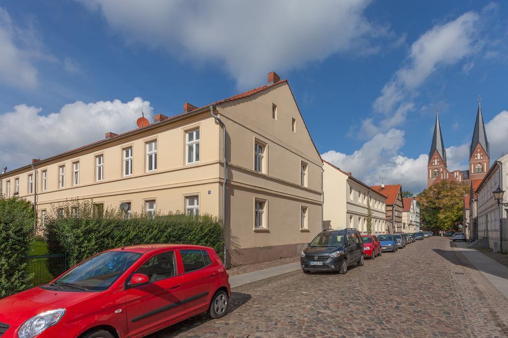 Altstadt Ferienwohnung Neuruppin Exteriör bild
